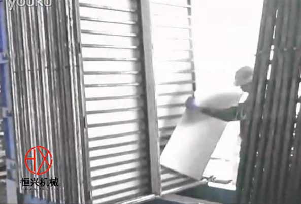 牆闆(pǎn)簡易線視頻(pin) 簡易式輕質(zhi)牆闆設備